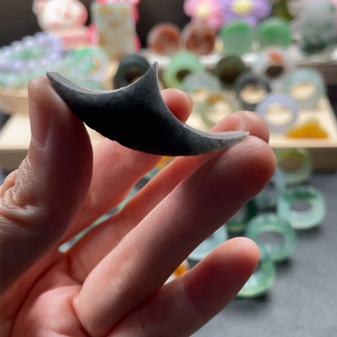 未镶嵌定制翡翠翡翠