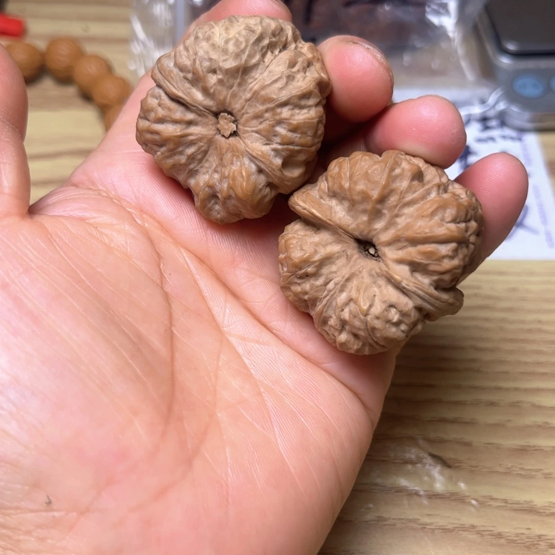 文玩核桃吊坠蛙蛙