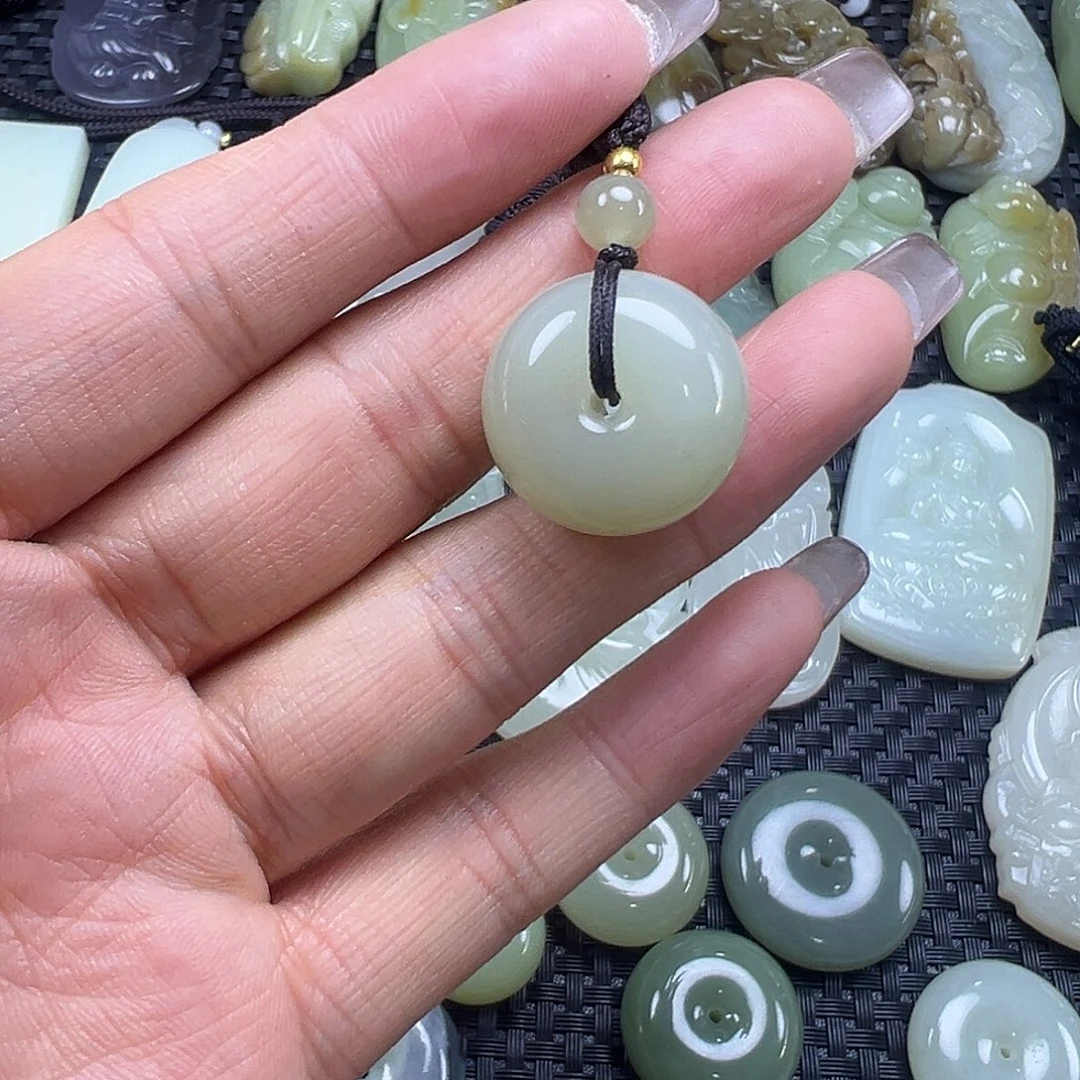 和田玉未镶嵌吊坠(不含链)卡19.9