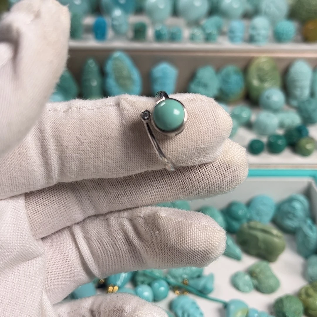 绿松石未镶嵌珠宝奇石