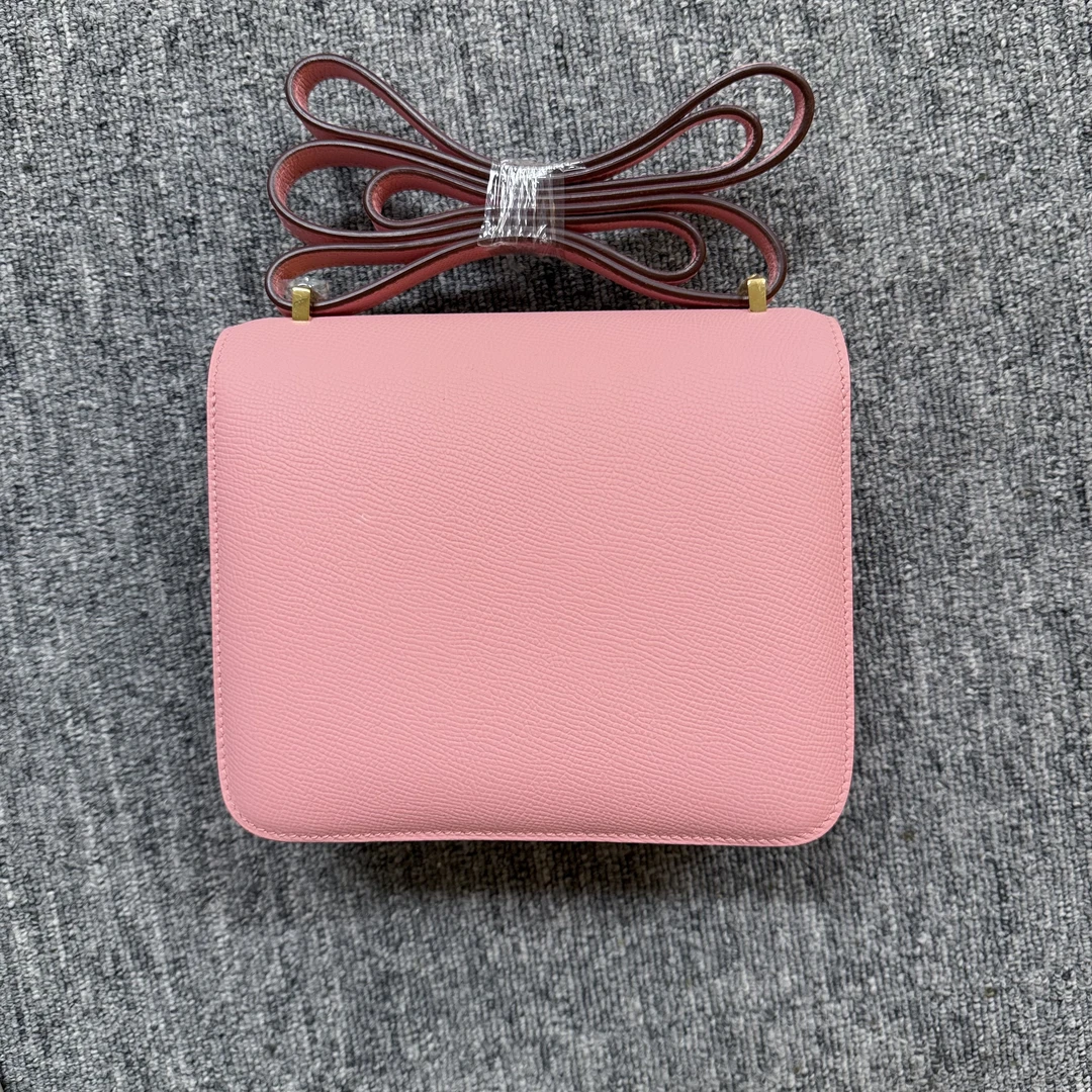 真皮女包-马马小康樱花粉 19-0064