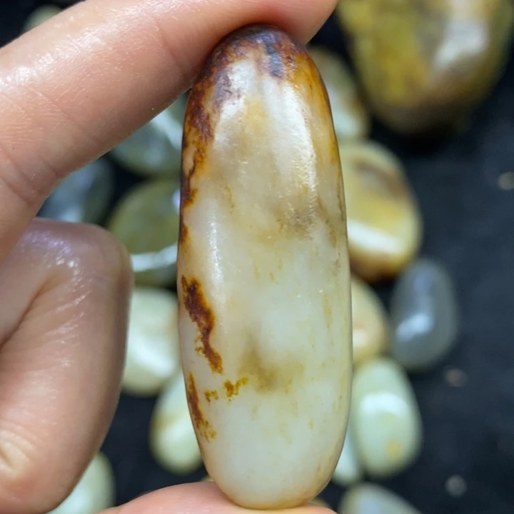 未镶嵌和田玉（糖玉）挂件