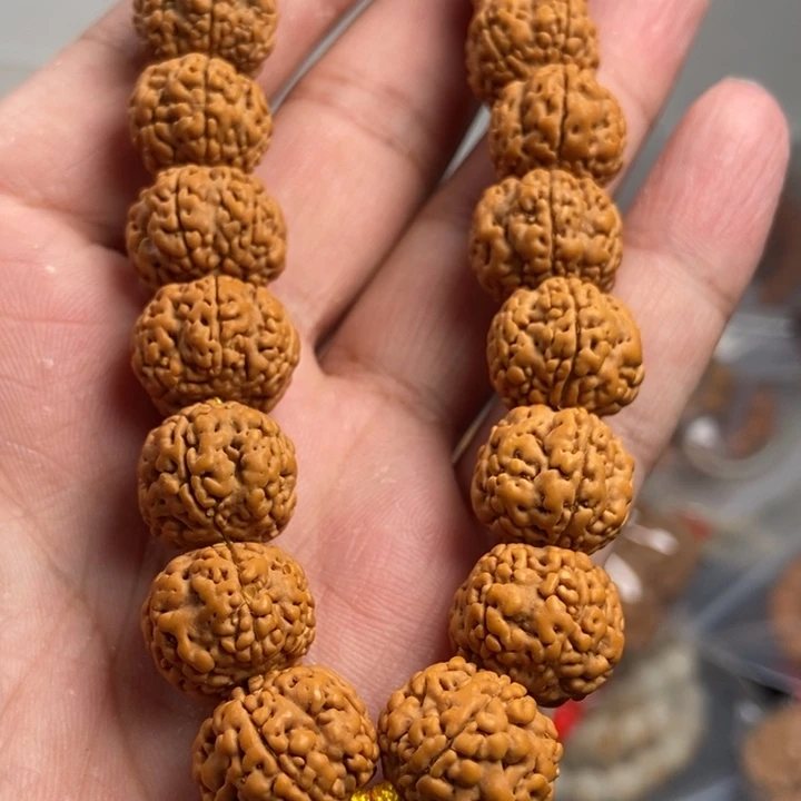 猴头核桃吊坠时****ゝ今天