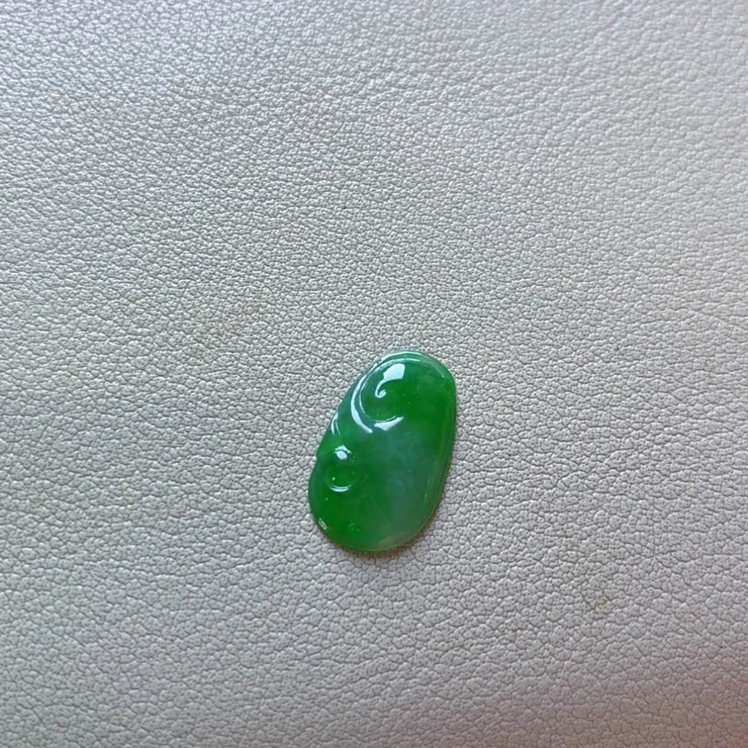 定制翡翠未镶嵌翡翠首饰