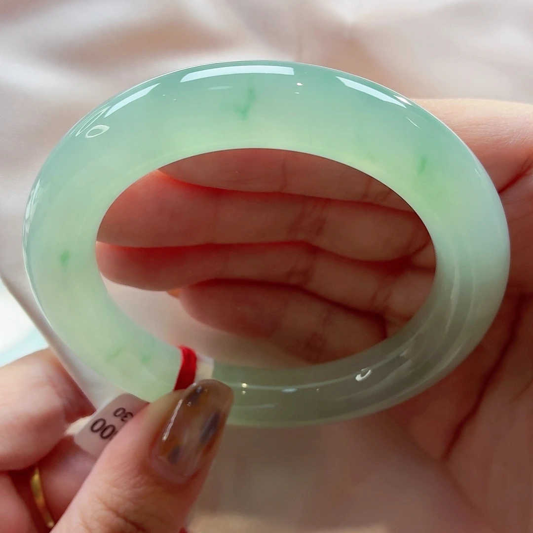 翡翠未镶嵌手镯（圆镯）22（52号）