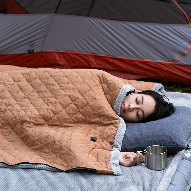 户外保暖用品 暖垫 睡觉保暖