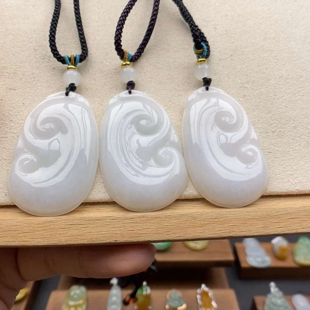 【闪购商品】颈饰未镶嵌翡翠发其一