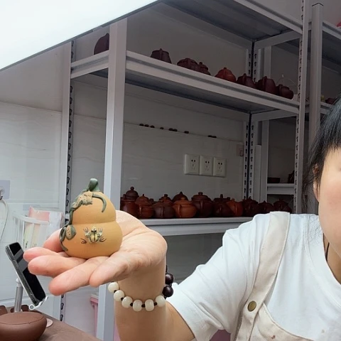 段泥喷水茶宠茶宠