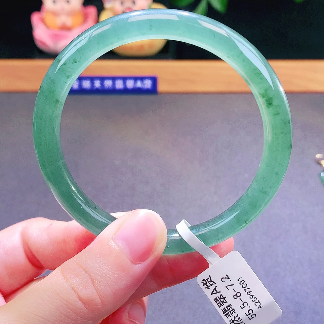 翡翠未镶嵌手镯天然翡翠