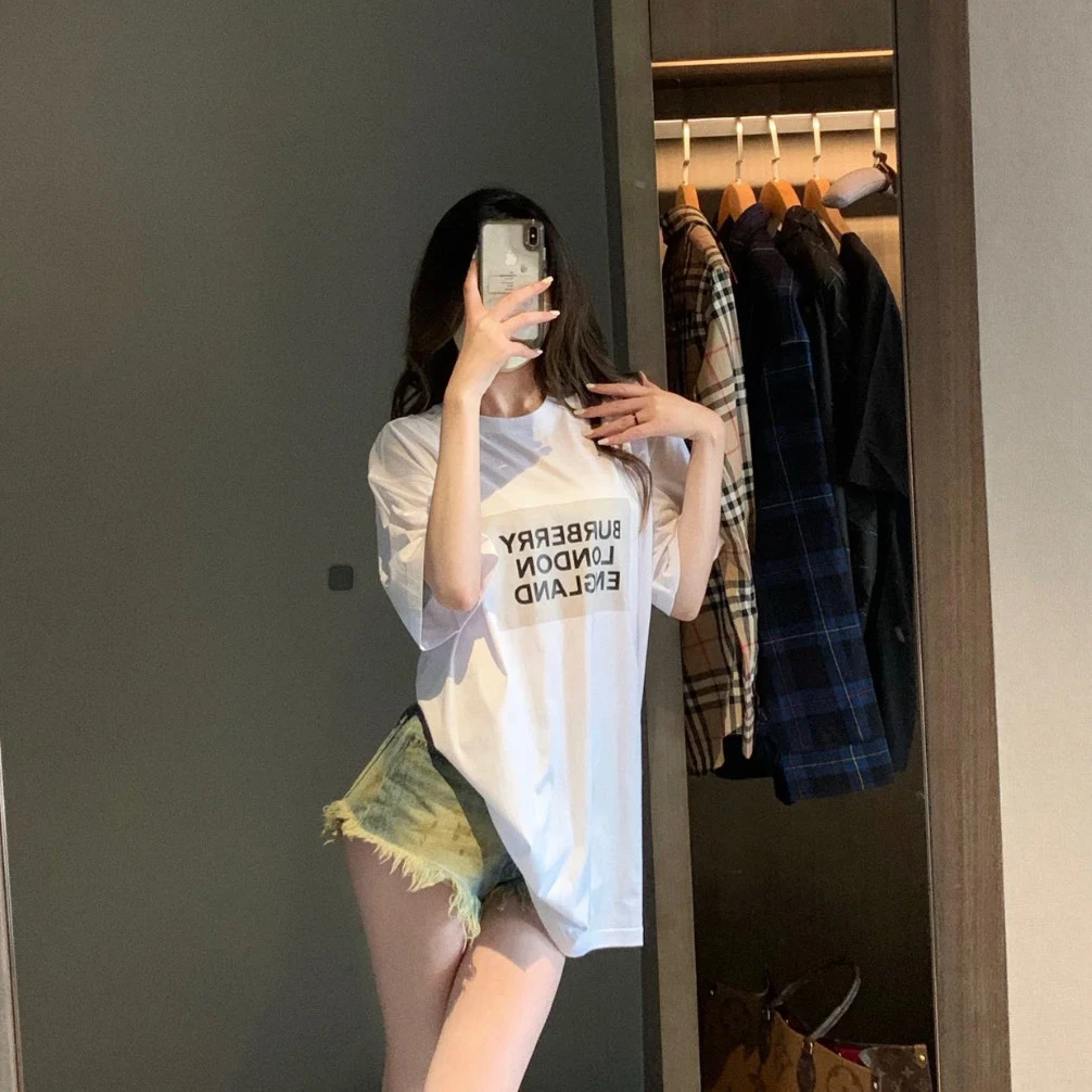 99新 BURBERRY/博柏利 短袖T恤/xxs码/Xspa4277