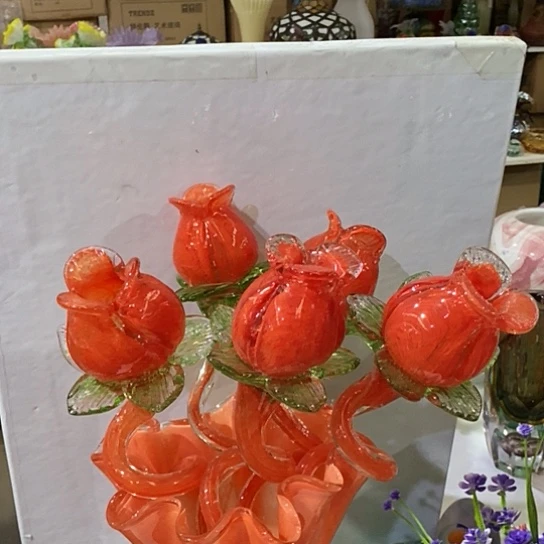 琉璃花瓶高45厘米宽9厘米