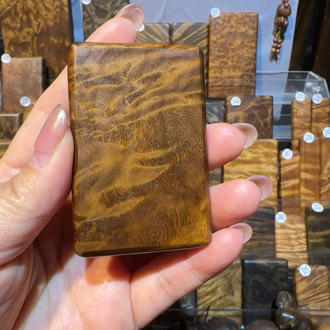 楠木（金丝楠）把件金丝楠木小叶桢楠