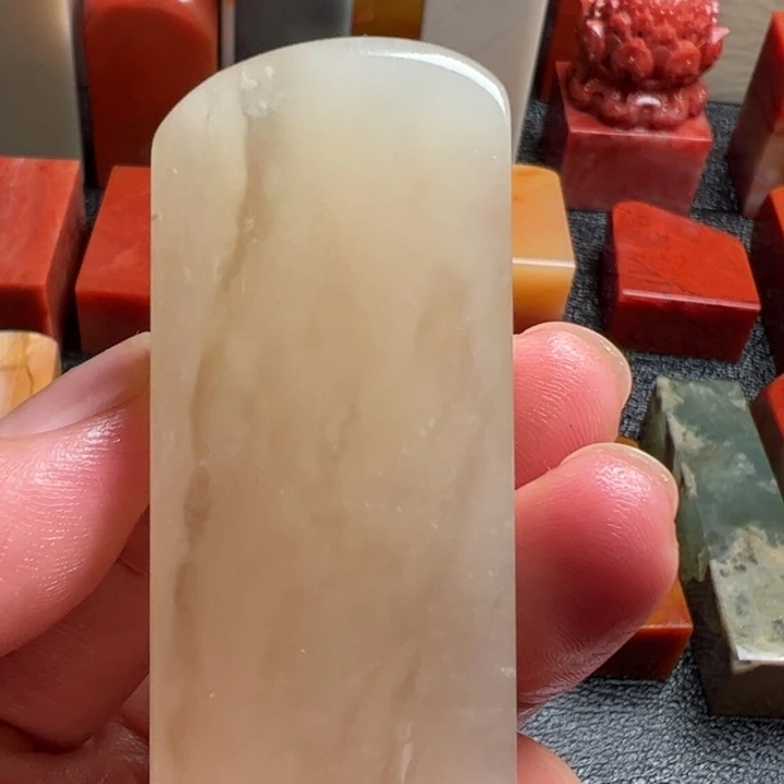 老挝石荔枝冻印石