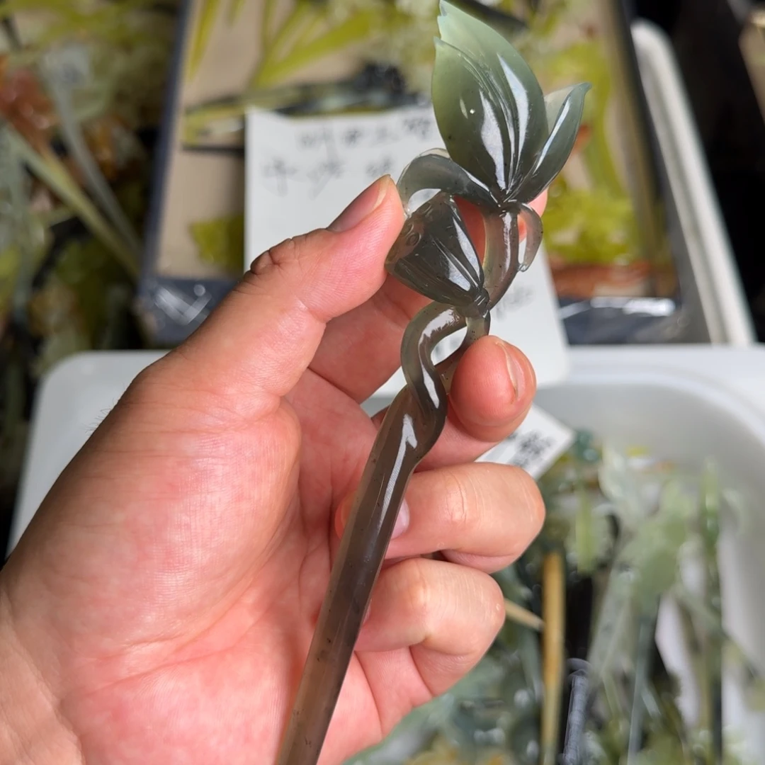 蛇纹石玉未镶嵌发饰