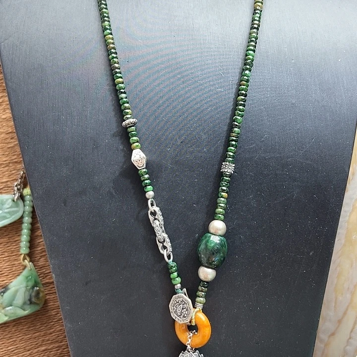 翡翠吊坠(赠链)银S925镶嵌翡翠吊坠