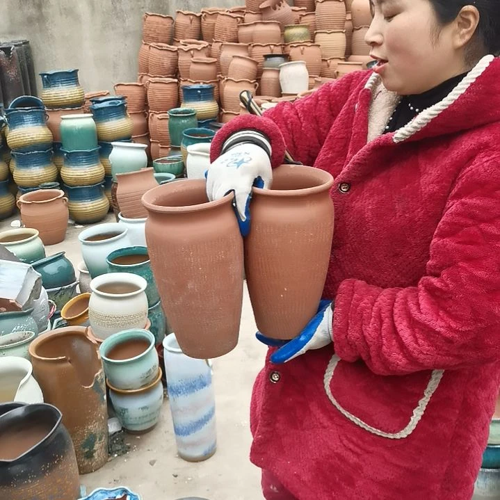 红陶口14高26瑕疵两个