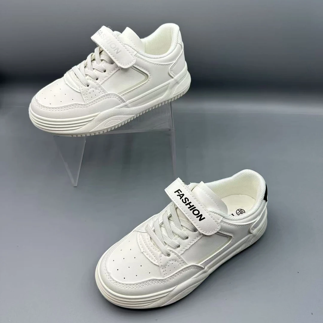 8522/2522/6522儿童皮面魔术贴童鞋休闲鞋百搭时尚运动板鞋鞋