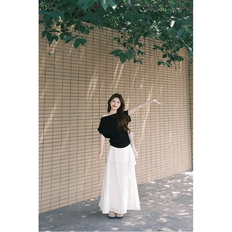 2025夏季新款法式温柔黑色露肩短袖上衣超仙遮肉显瘦半身裙两件套