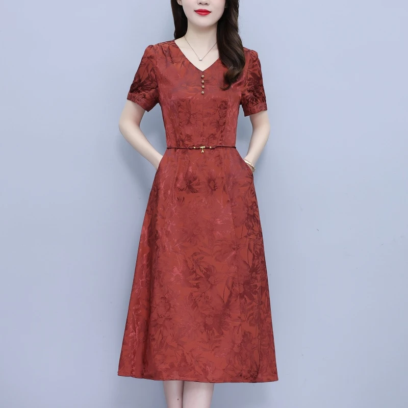 有口袋红色真丝碎花连衣裙2025新款女夏季中长款收腰显瘦高贵裙子