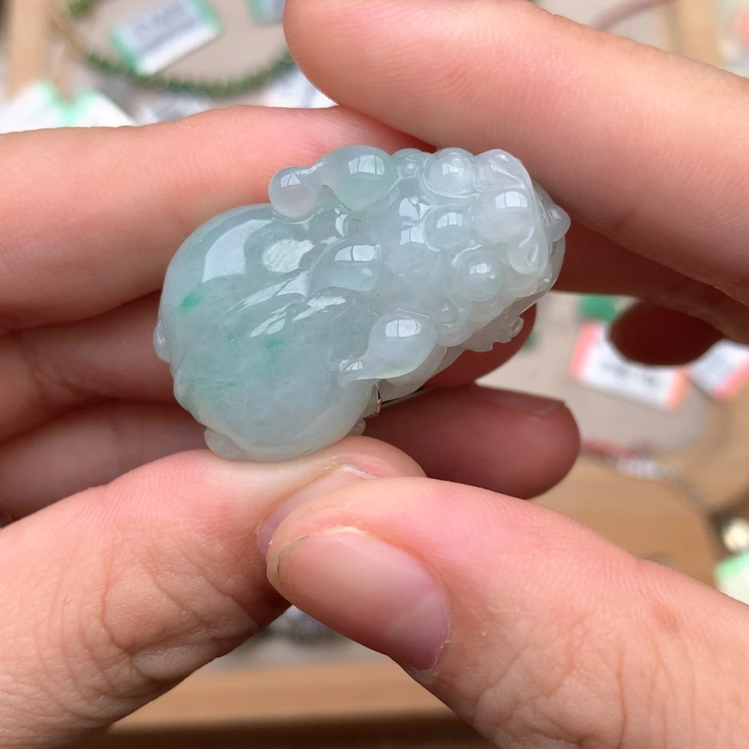 【闪购商品】未镶嵌挂件翡翠一