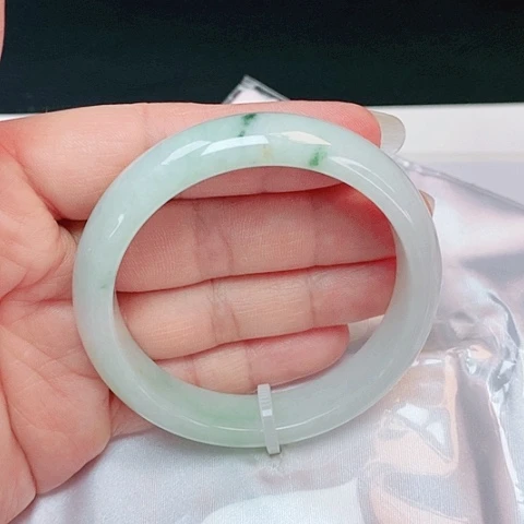 【闪购商品】翡翠手镯未镶嵌正圈53.6