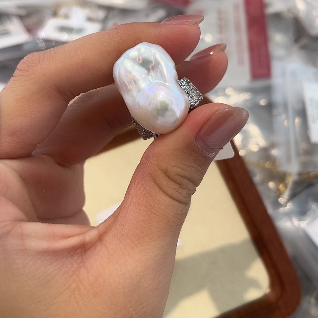合金淡水珍珠耳饰