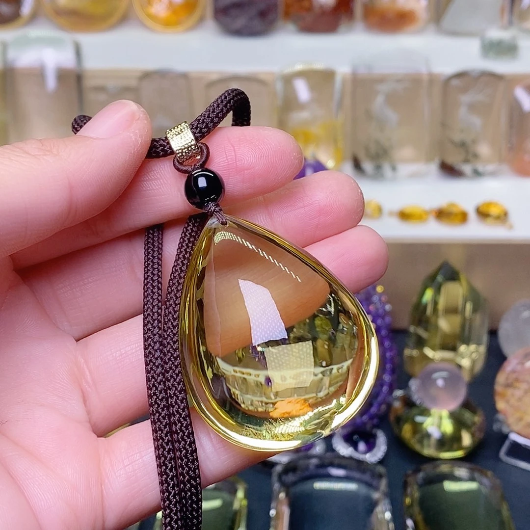 未镶嵌吊坠(赠链)水晶