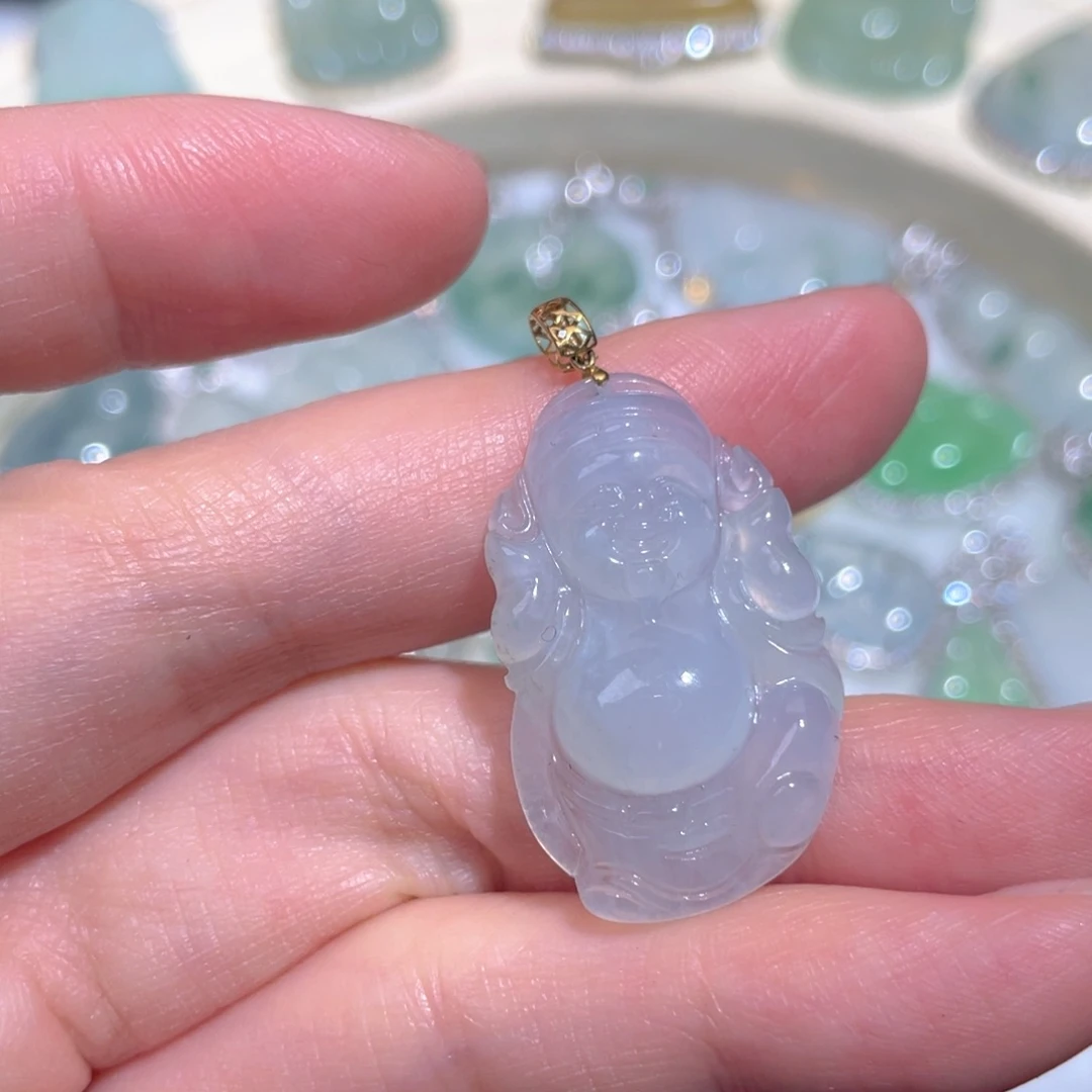 翡翠颈饰18K金镶嵌翡翠