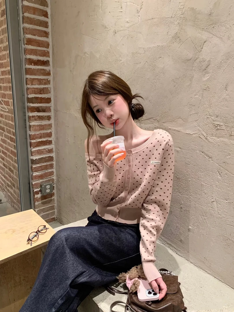 【奶糖】~波点针织开衫女双色早秋新款修身毛衣显瘦长袖上衣