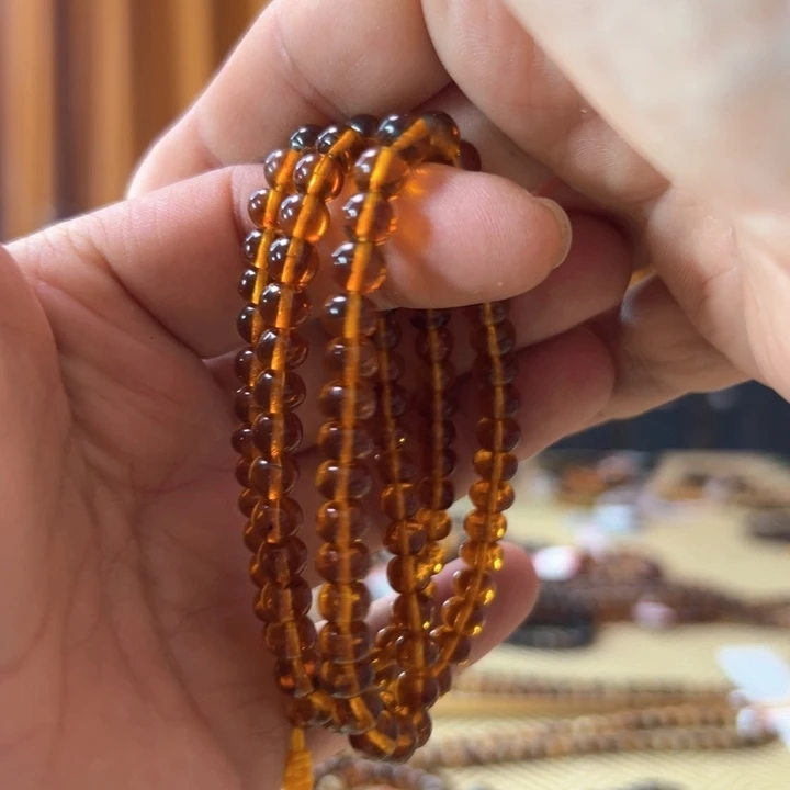 未镶嵌琥珀裸石抚顺000