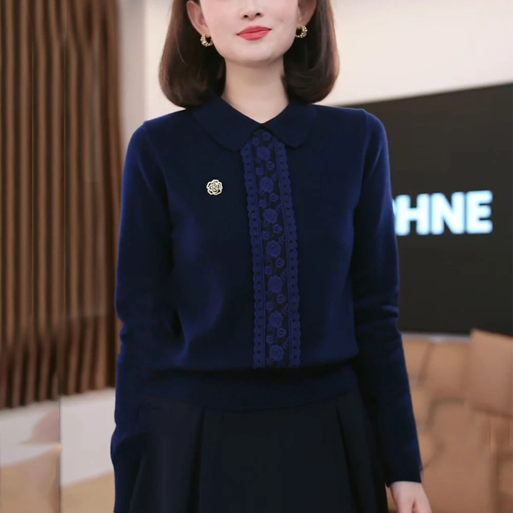 藏青色翻领针织衫女2025秋冬新款慵懒风休闲显瘦内搭打底毛衣上衣