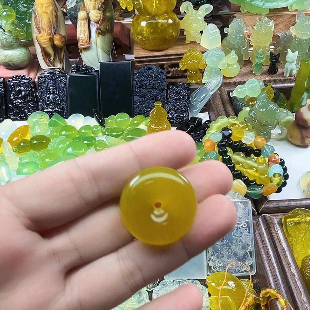 岫玉未镶嵌吊坠(不含链)