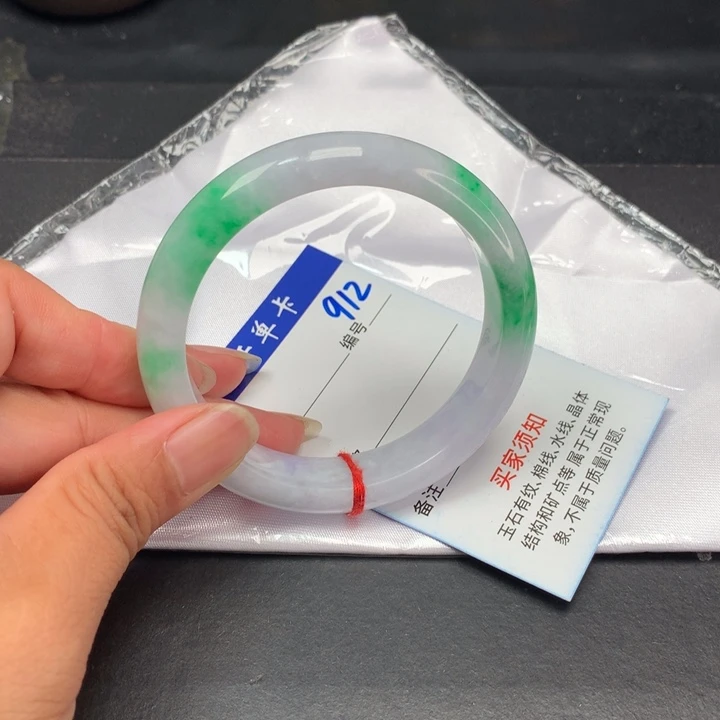 以实物为准拍哪个发哪个912