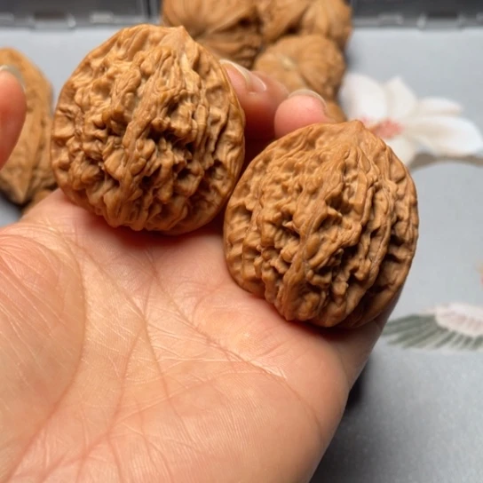 【闪购商品】把件文玩核桃水**在麦虎……