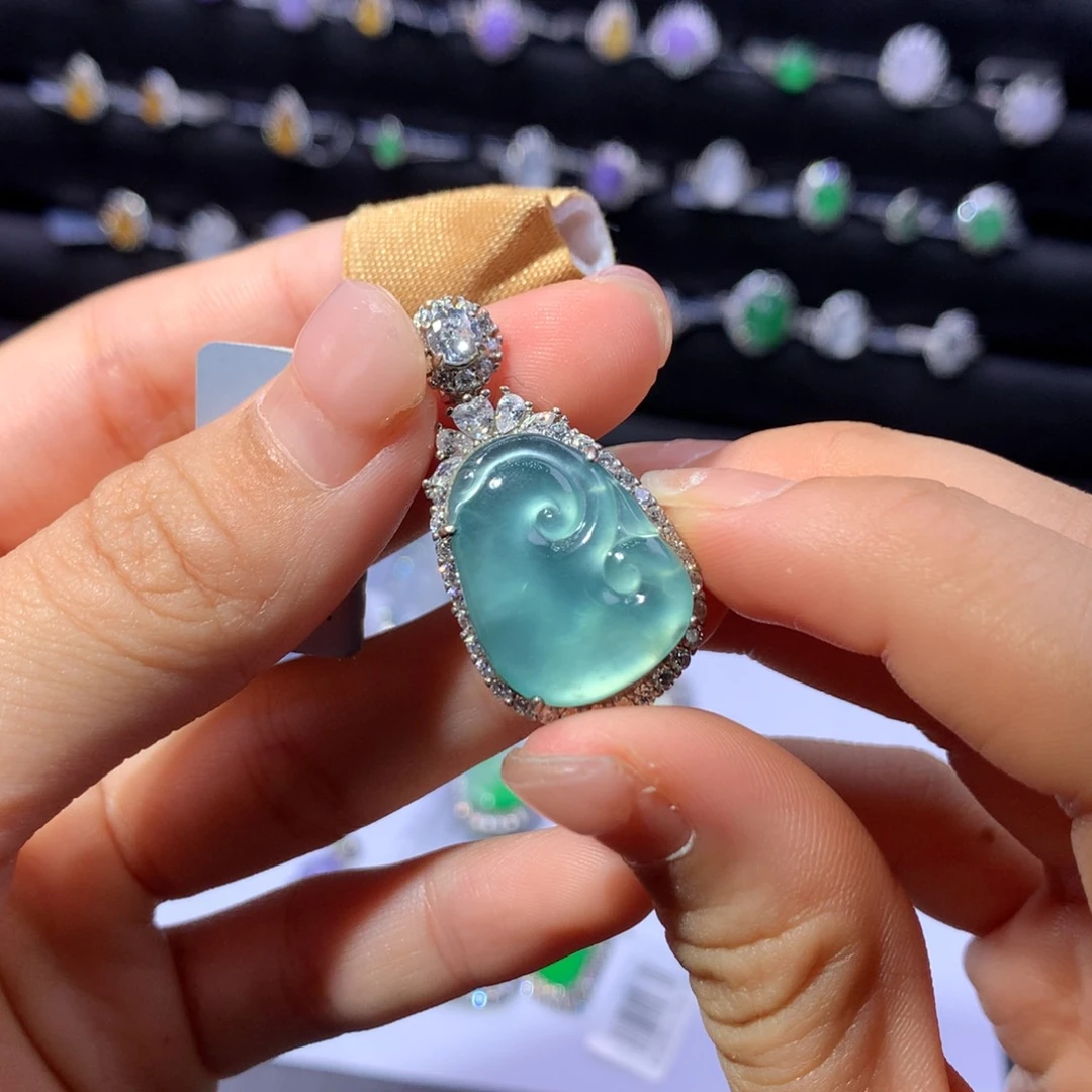 银S925镶嵌翡翠耳饰天然翡翠