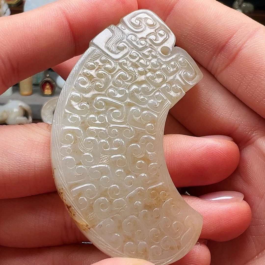 颈饰未镶嵌和田玉