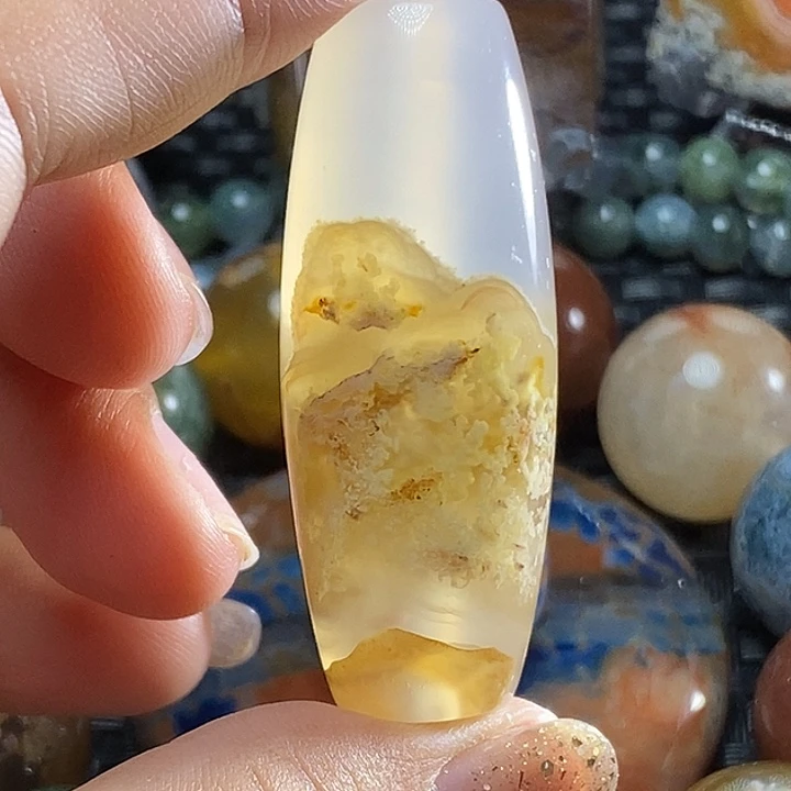未镶嵌颈饰玛瑙/玉髓