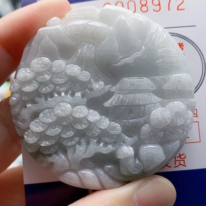 吊坠(不含链)未镶嵌翡翠