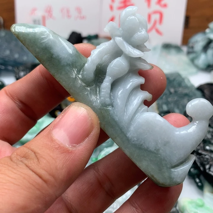 翡翠颈饰未镶嵌保真天然A货翡翠