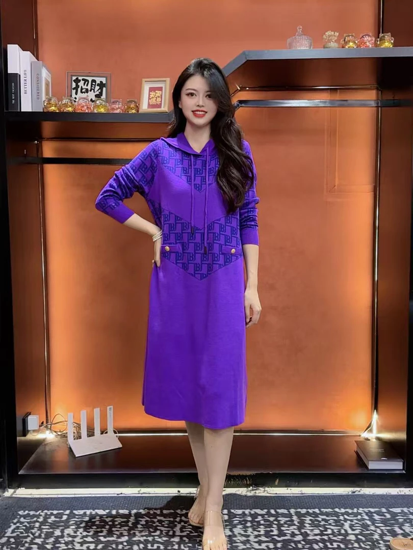 789 DD秋冬新款气质时尚显瘦百搭半高领大码洋气连衣裙