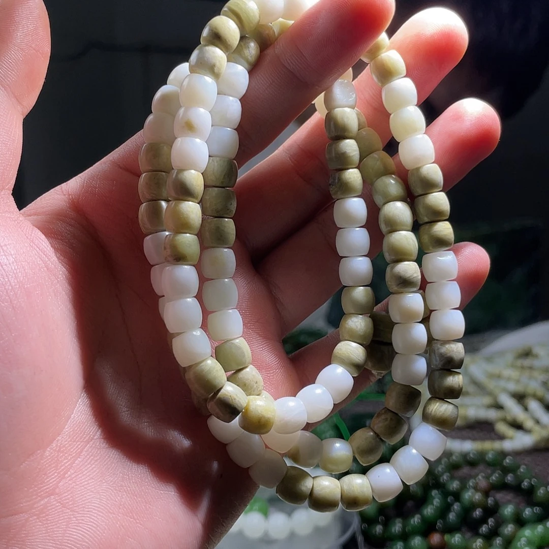 和田玉（碧玉）未镶嵌珠宝半成品