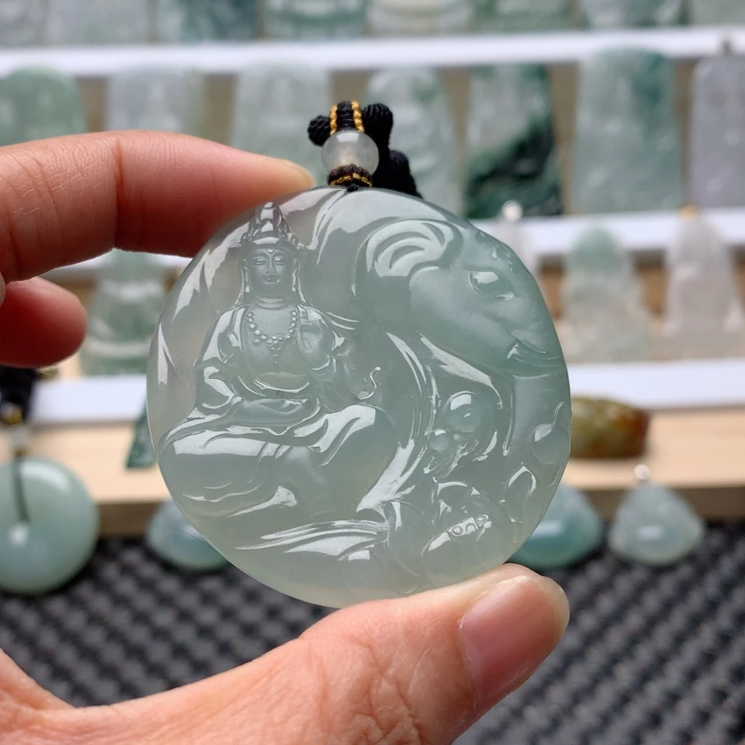 乔***治翡翠未镶嵌吊坠(赠链)普贤