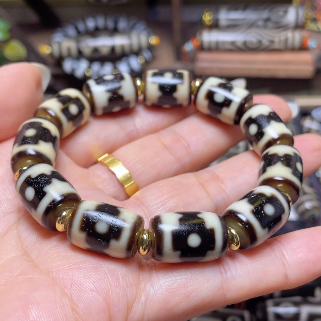 玛瑙/玉髓未镶嵌珠宝奇石1