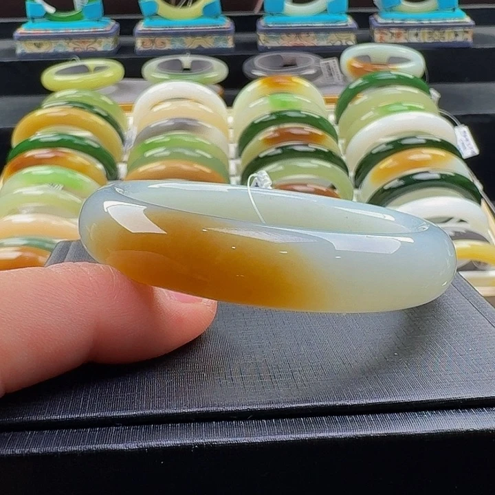 未镶嵌手镯和田玉糖白一口糖59.5