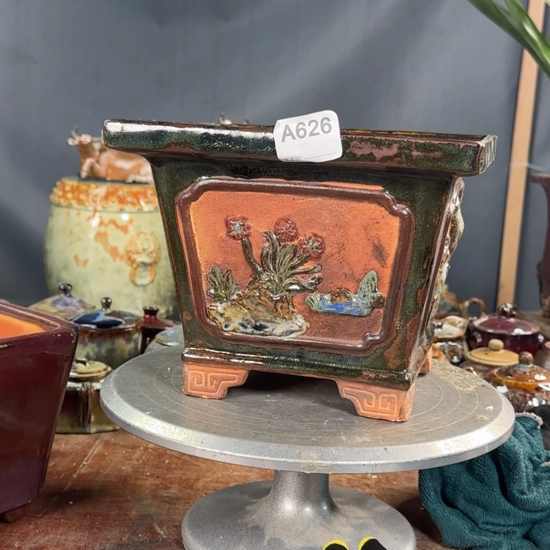 雅***品紫砂花盆626。