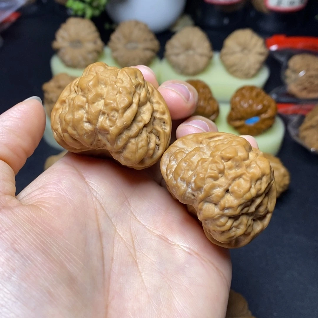 文玩核桃吊坠?**蛤蟆