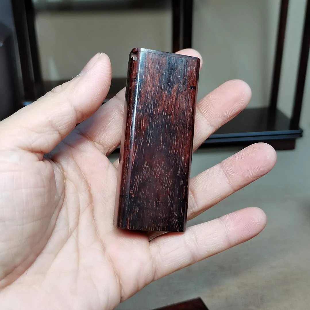 檀香紫檀（小叶紫檀）一**弛