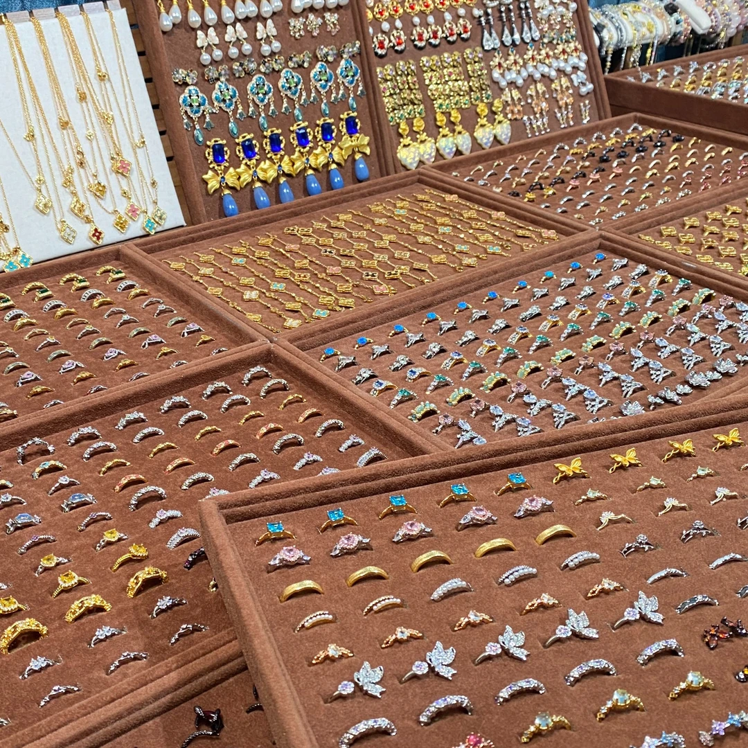 铜合金锆石戒指 【鸢鸢子vintage】轻奢复古 时尚小众气质戒指指环