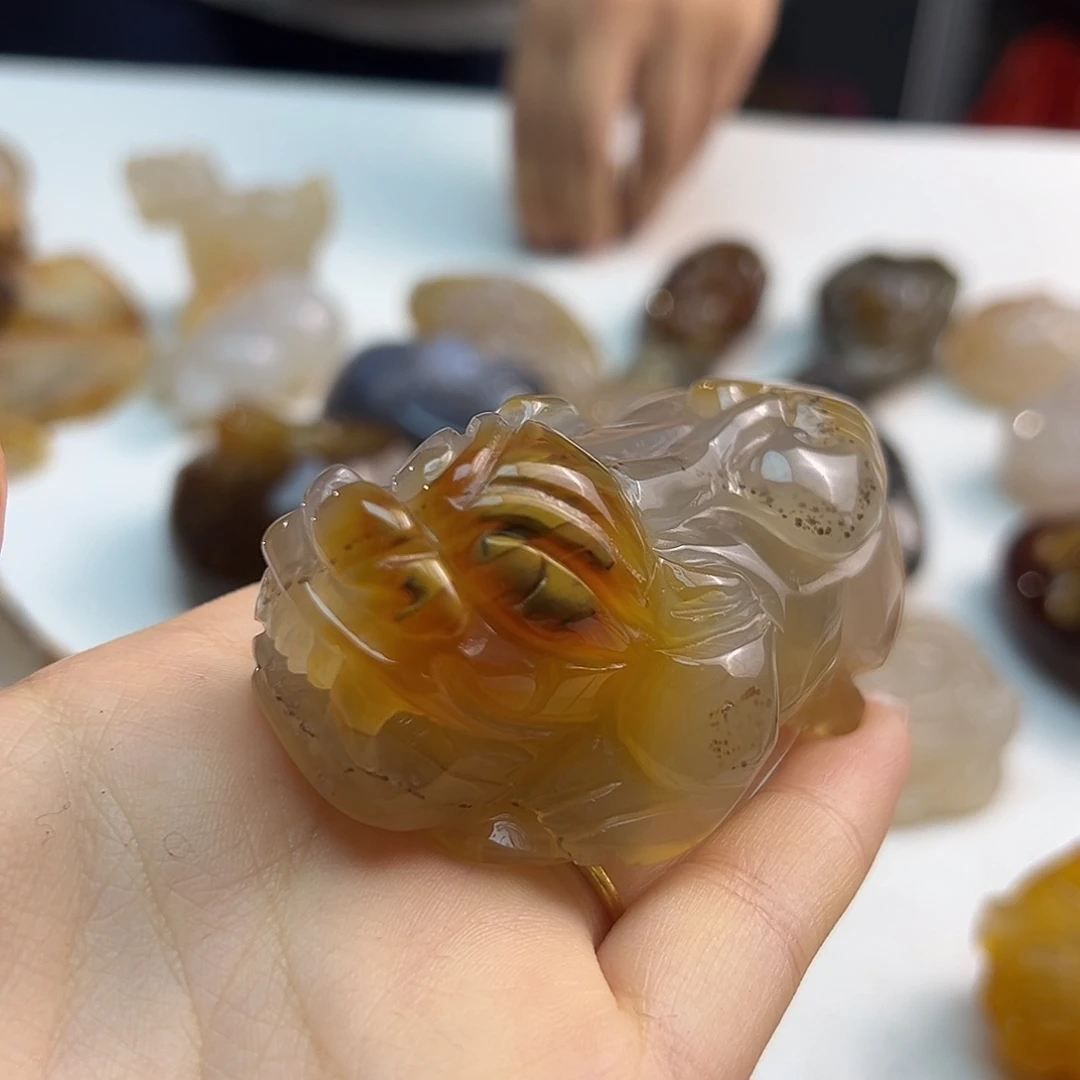 玛瑙/玉髓未镶嵌颈饰