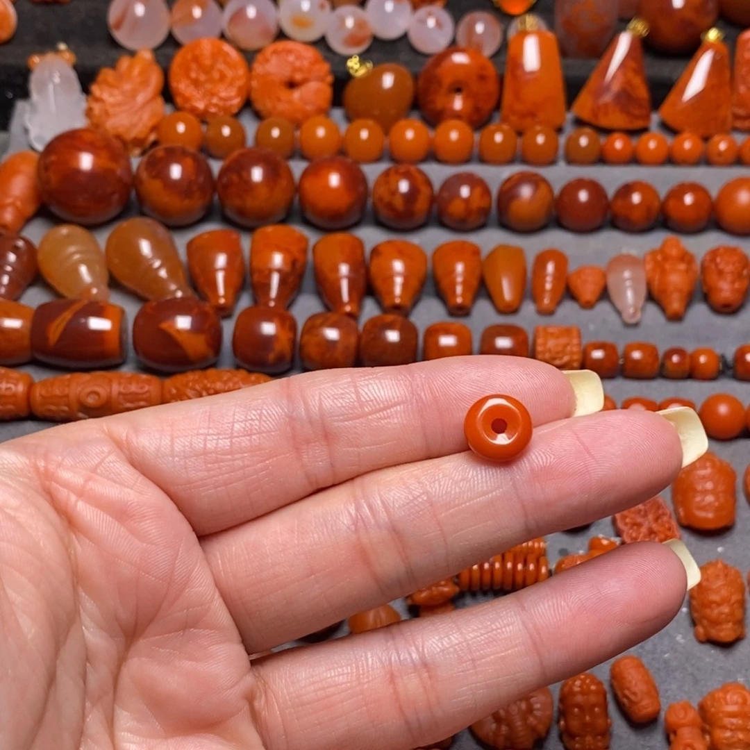 南红玛瑙未镶嵌手链